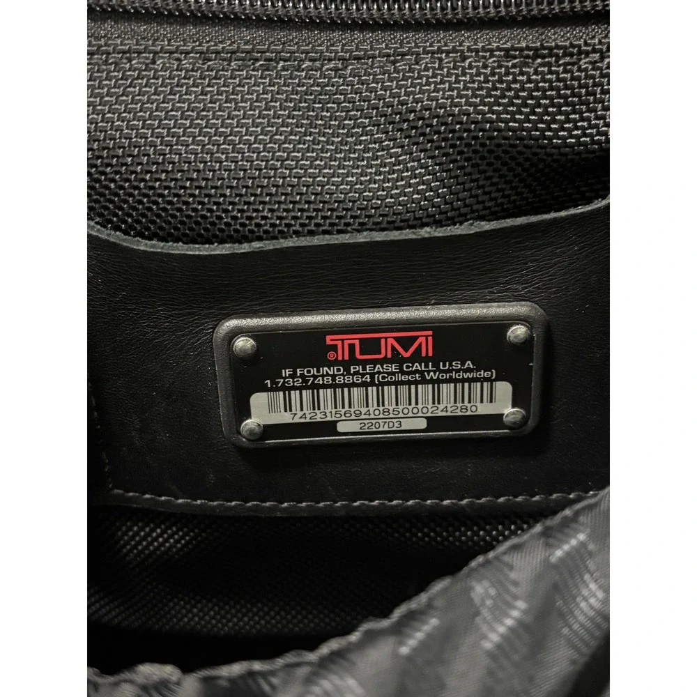 Tumi Alpha Deluxe Wheeled Briefcase Black Ballistic Nylon Laptop Bag 2207D3‎
